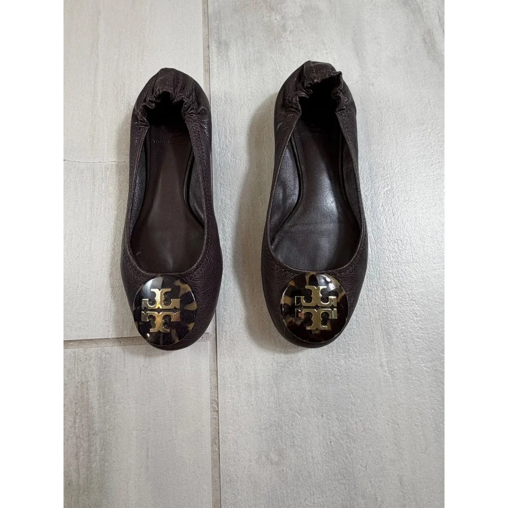 Tory Burch Reva Brown Pebbled Leather Tortoiseshell Logo Ballet Flats Size 9